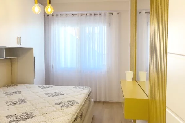 Shtepi me qera Apartament ne Tirane, 1+1, Mobilimi E mobiluar, Pagesa 500  Euro.