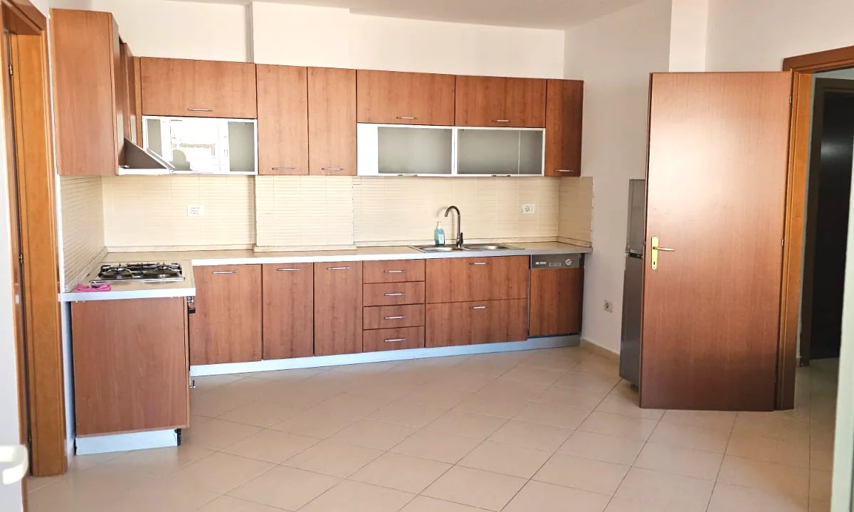 Apartment for rent in Tirana 3+1, Furnished