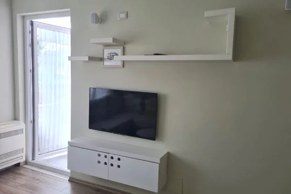 Shtepi me qera Apartament ne Tirane, 1+1, Mobilimi E mobiluar, Pagesa 430  Euro.