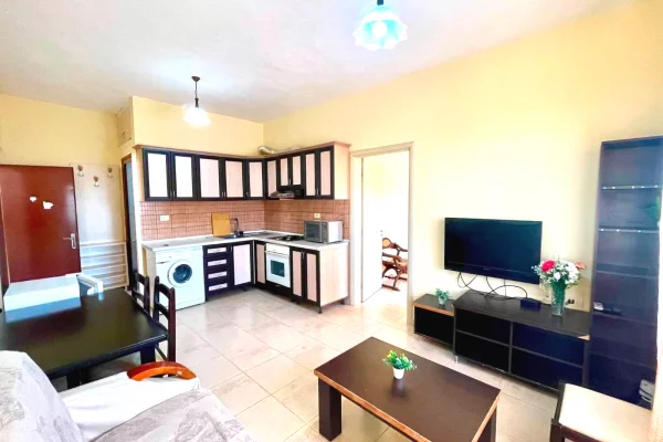 Apartament 1+1 me qira – Tek 21 Dhjetori !