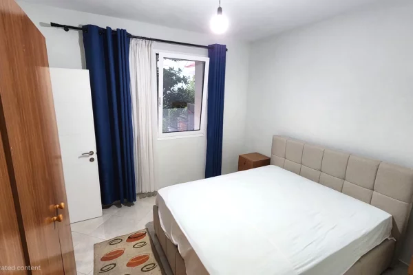 Shtepi me qera Apartament ne Tirane, 1+1, Mobilimi E mobiluar, Pagesa 550  Euro.