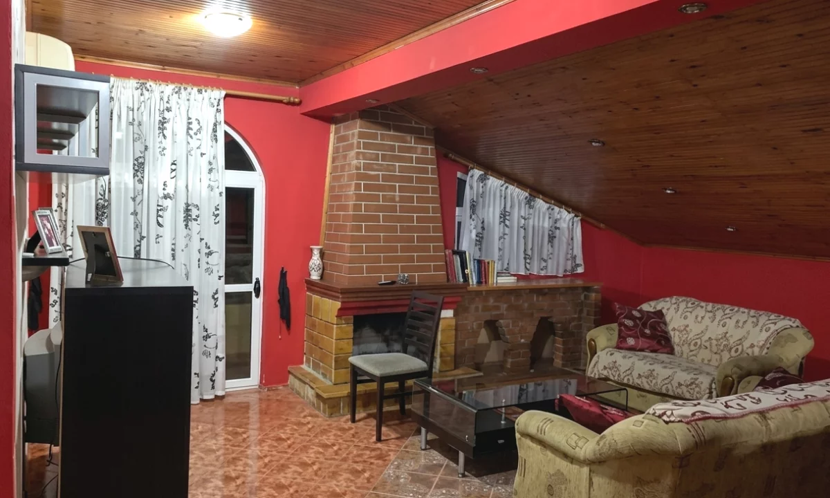 Shtepi me qera Apartament ne Tirane, 1+1, Mobilimi E mobiluar, Pagesa 380  Euro.