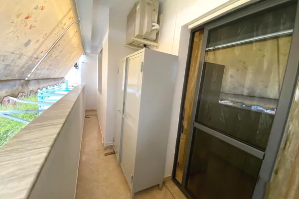 Shtepi me qera Apartament ne Tirane, 1+1, Mobilimi E mobiluar, Pagesa 500  Euro.