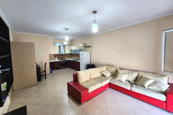 Shtepi me qera 1+1 ne Tirane - 550 Euro