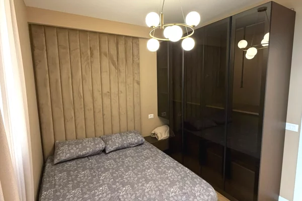 Shtepi me qera Apartament ne Tirane, 1+1, Mobilimi E mobiluar, Pagesa 600  Euro.