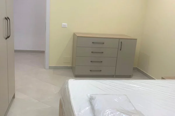 Shtepi me qera Apartament ne Tirane, 1+1, Mobilimi E mobiluar, Pagesa 450  Euro.