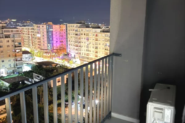 Shtepi me qera Apartament ne Tirane, 1+1, Mobilimi E mobiluar, Pagesa 450  Euro.