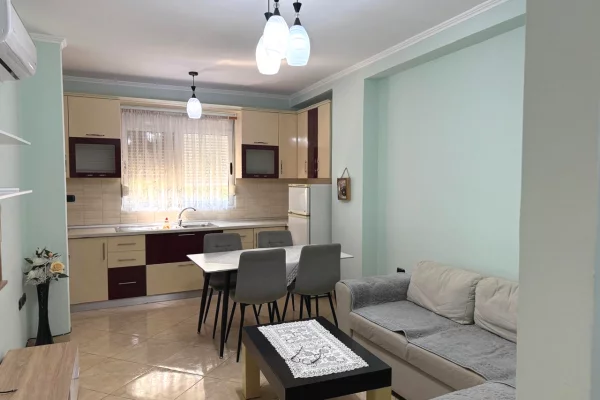 Apartament 2+1 me qira – Materniteti i Ri !