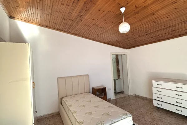House for Rent Apartment in Tirana, 1+1, Furniture Furnished, Payment 400  Euro.