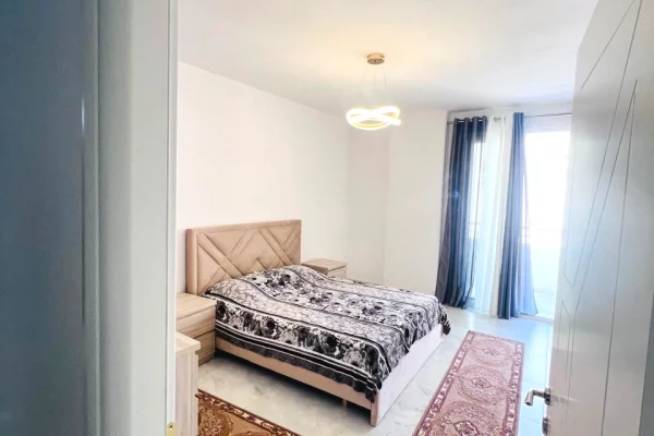 Shtepi me qera Apartament ne Tirane, 2+1, Mobilimi E mobiluar, Pagesa 500  Euro.