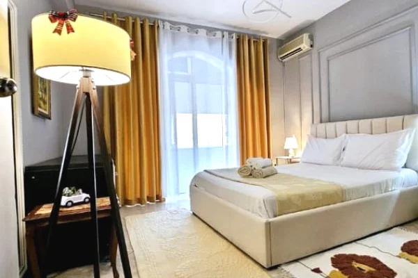 Shtepi me qera Apartament ne Tirane, 1+1, Mobilimi E mobiluar, Pagesa 600  Euro.