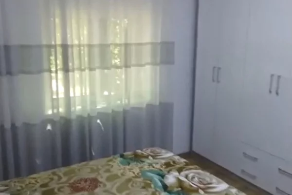 Shtepi me qera Apartament ne Tirane, 1+1, Mobilimi E mobiluar, Pagesa 148,000  Euro.