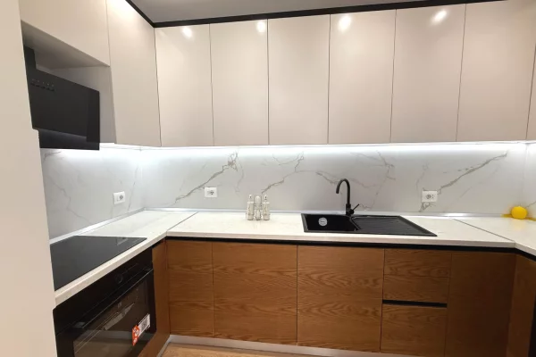 Shtepi me qera Apartament ne Tirane, 2+1, Mobilimi E mobiluar, Pagesa 800  Euro.