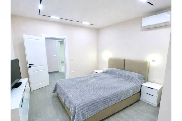 Shtepi me qera Apartament ne Tirane, 1+1, Mobilimi E mobiluar, Pagesa 650  Euro.