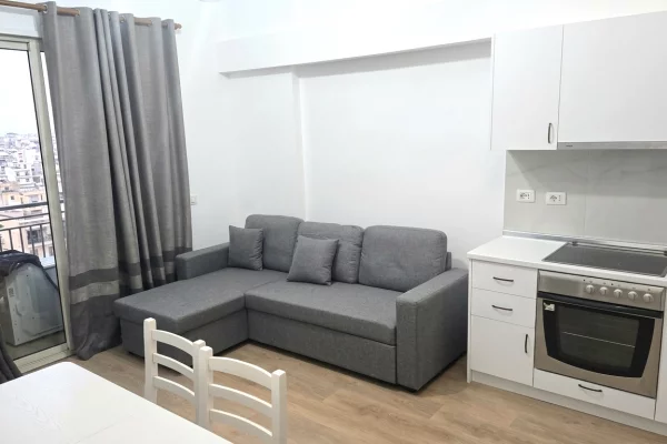 Duplex 1+1 me qira – Golden Park, Përballë Amerikan 3 !