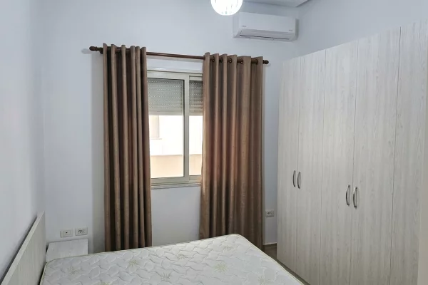 Shtepi me qera Apartament ne Tirane, 1+1, Mobilimi E mobiluar, Pagesa 500  Euro.