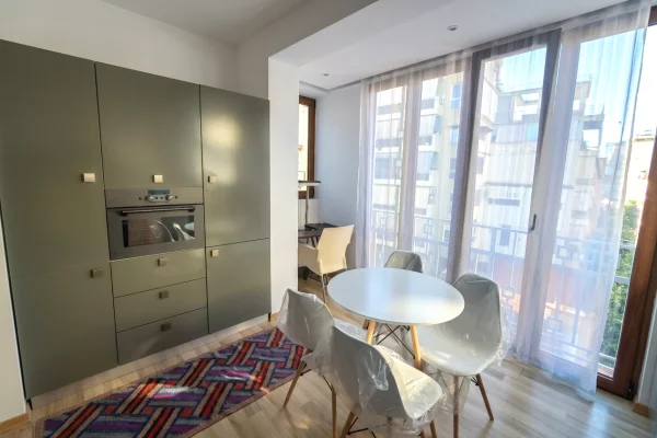 Shtepi me qera Apartament ne Tirane, 1+1, Mobilimi E mobiluar, Pagesa 550  Euro.