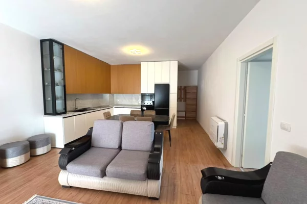 Shtepi me qera Apartament ne Tirane, 2+1, Mobilimi E mobiluar, Pagesa 450  Euro.