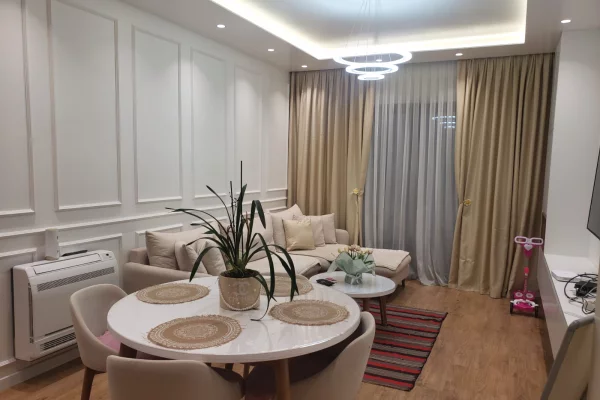 Shtepi ne shitje 2+1 ne Tirane - 260,000 Euro