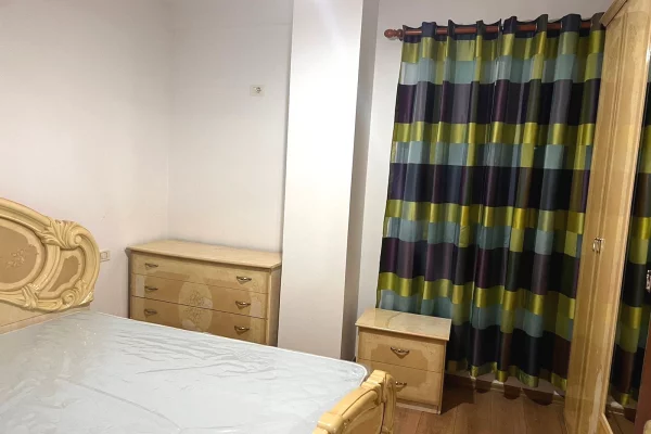Shtepi me qera Apartament ne Tirane, 1+1, Mobilimi E mobiluar, Pagesa 600  Euro.