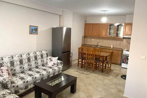 📌Apartament 2+1+2 tualete me qira – Yzberisht !
