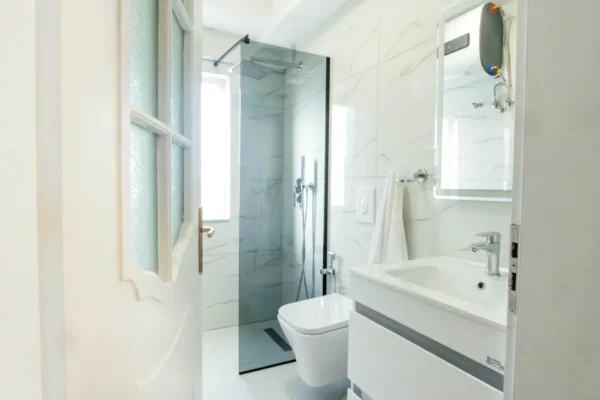 Shtepi me qera Apartament ne Tirane, Garsoniere, Mobilimi E mobiluar, Pagesa 500  Euro.