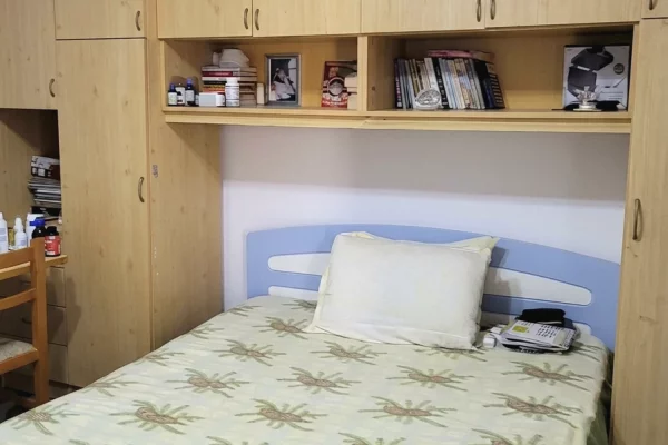Shtepi me qera Apartament ne Tirane, 1+1, Mobilimi E mobiluar, Pagesa 400  Euro.