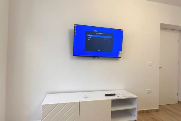 Shtepi me qera Apartament ne Tirane, 1+1, Mobilimi E mobiluar, Pagesa 500  Euro.