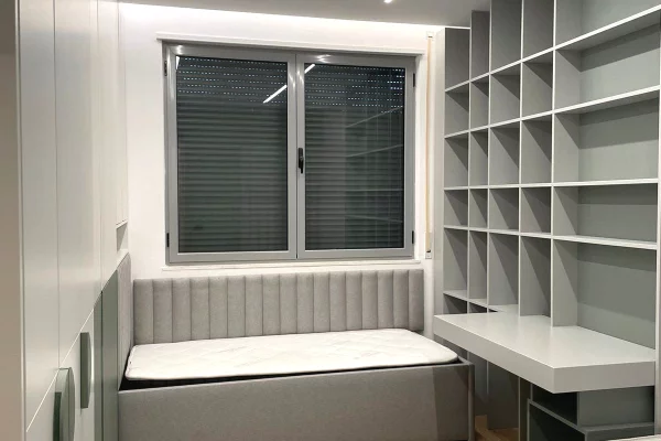 Shtepi ne shitje Apartament ne Tirane, 2+1, Mobilimi E mobiluar, Pagesa 200,000  Euro.