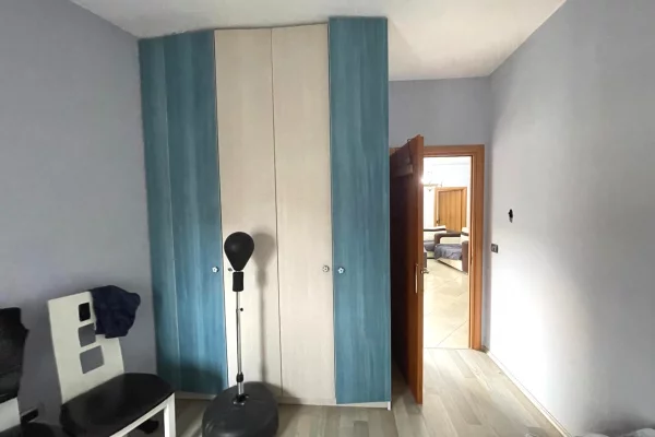 Shtepi me qera Apartament ne Tirane, 2+1, Mobilimi E mobiluar, Pagesa 650  Euro.