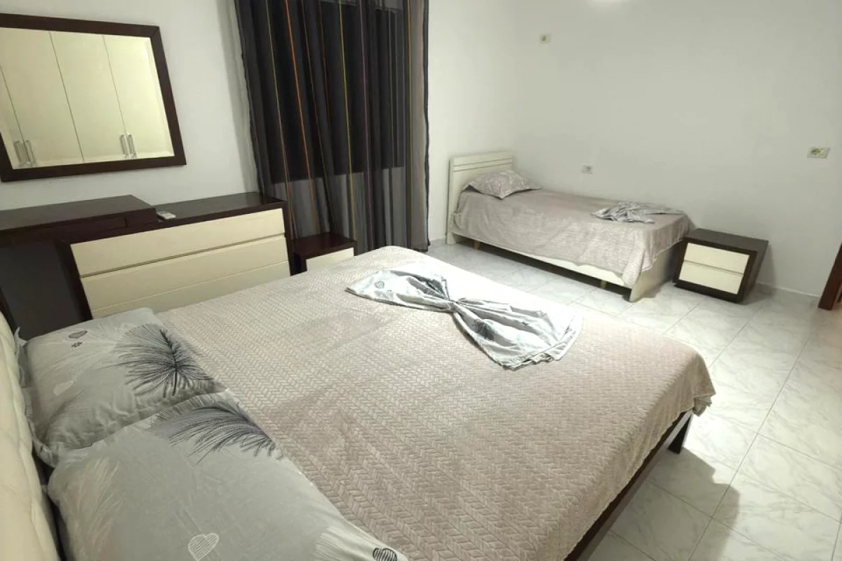 Shtepi me qera Apartament ne Tirane, 1+1, Mobilimi E mobiluar, Pagesa 500  Euro.