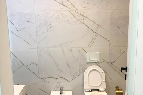 Shtepi me qera Apartament ne Tirane, 2+1, Mobilimi E mobiluar, Pagesa 750  Euro.