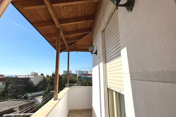 Shtepi me qera Apartament ne Tirane, 1+1, Mobilimi E mobiluar, Pagesa 500  Euro.