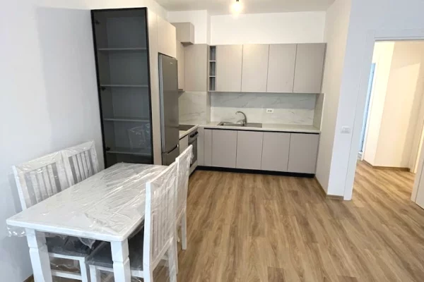 Shtepi me qera Apartament ne Tirane, 2+1, Mobilimi E mobiluar, Pagesa 600  Euro.