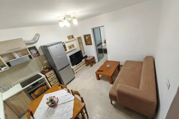 Apartament 3+1 me Qira – Selitë (Pranë Shkollës 