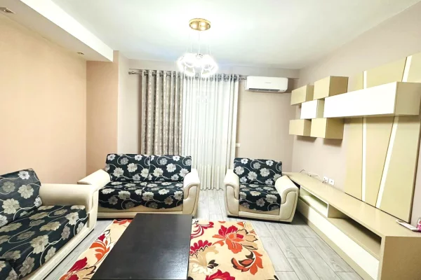 Apartament 1+1 i Bollshëm me Qira – Astir ! 