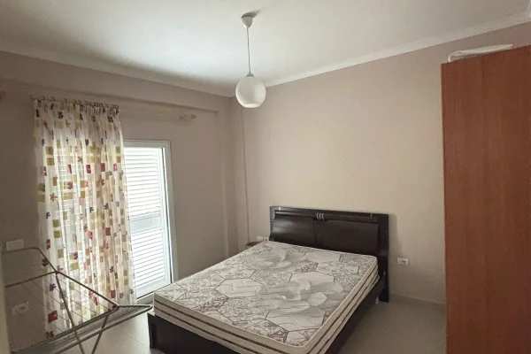 Appartamento in affitto a Tirana 1+1, Arredato