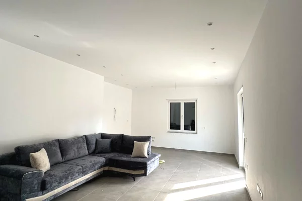 Apartament 2+1 + Ballkon i Bollshëm me Qira – Don Bosko !