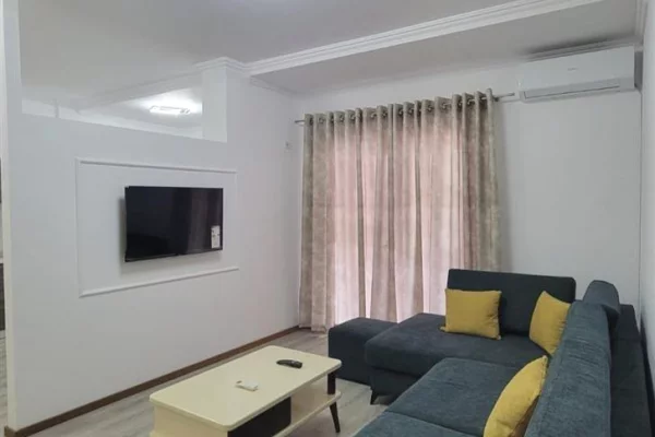 Shtepi me qera Apartament ne Tirane, 1+1, Mobilimi E mobiluar, Pagesa 550  Euro.