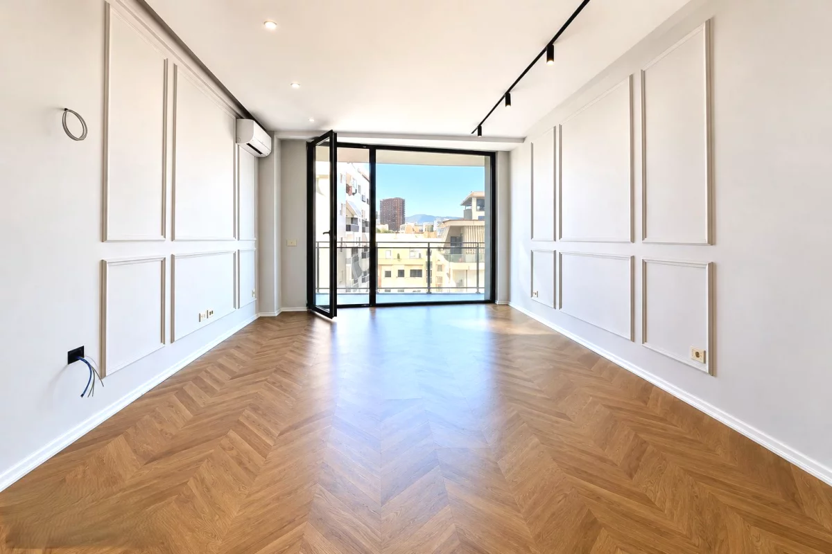 Shtepi me qera Apartament ne Tirane, 2+1, Mobilimi Bosh, pa mobiluar, Pagesa 950  Euro.