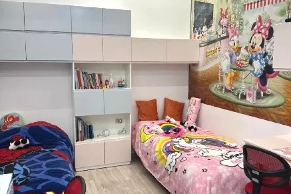 Shtepi me qera Apartament ne Tirane, 2+1, Mobilimi E mobiluar, Pagesa 900  Euro.