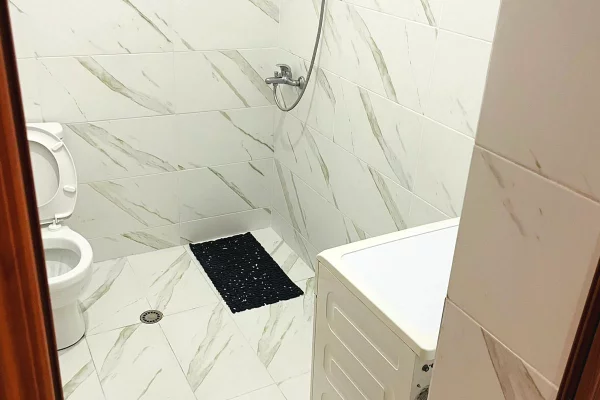 Shtepi me qera Apartament ne Tirane, 2+1, Mobilimi E mobiluar, Pagesa 400  Euro.