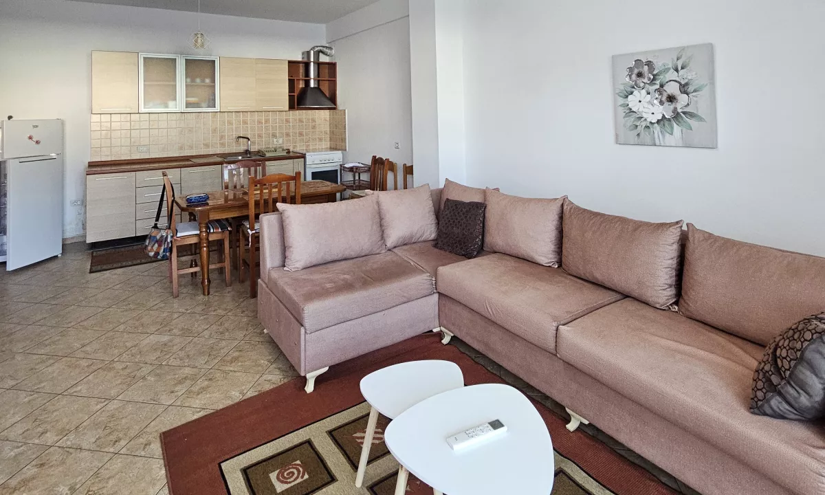 Shtepi me qera Apartament ne Tirane, 1+1, Mobilimi E mobiluar, Pagesa 50,000  Leke.