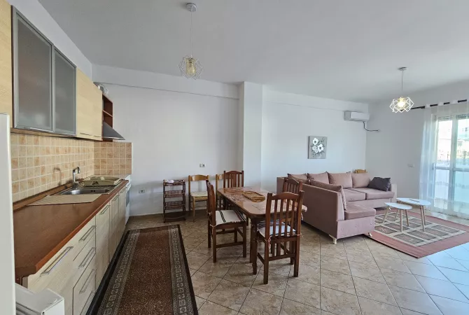 Shtepi me qera Apartament ne Tirane, 1+1, Mobilimi E mobiluar, Pagesa 50,000  Leke.