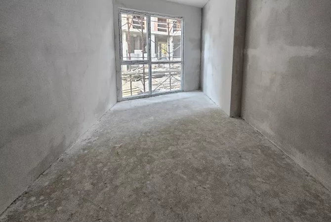 Shtepi ne shitje Apartament ne Tirane, 2+1, Mobilimi Bosh, pa mobiluar, Pagesa 214,500  Euro.