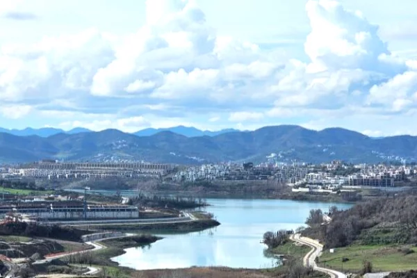 Shtepi me qera Apartament ne Tirane, 1+1, Mobilimi E mobiluar, Pagesa 37,000  Leke.