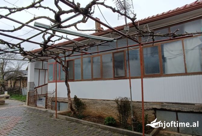 Casa in vendita 2+1 a Koriza - 60,000 Euro