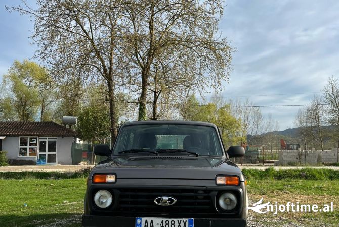 Auto in Vendita a Tirana - 7,000 Euro