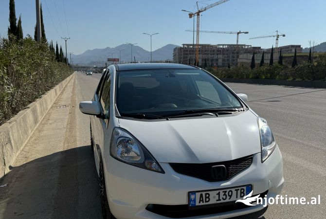 Auto in Vendita a Tirana - 5,700 Euro
