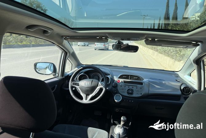 Auto in Vendita a Tirana - 5,700 Euro